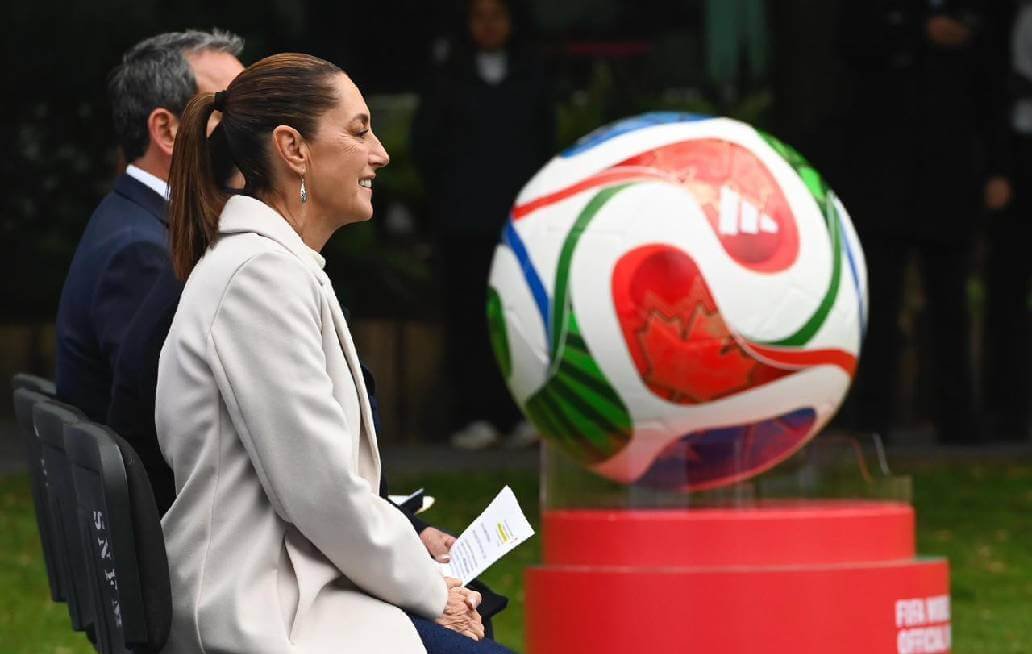 Presenta Sheinbaum Copa Mundial FIFA 2026 en México