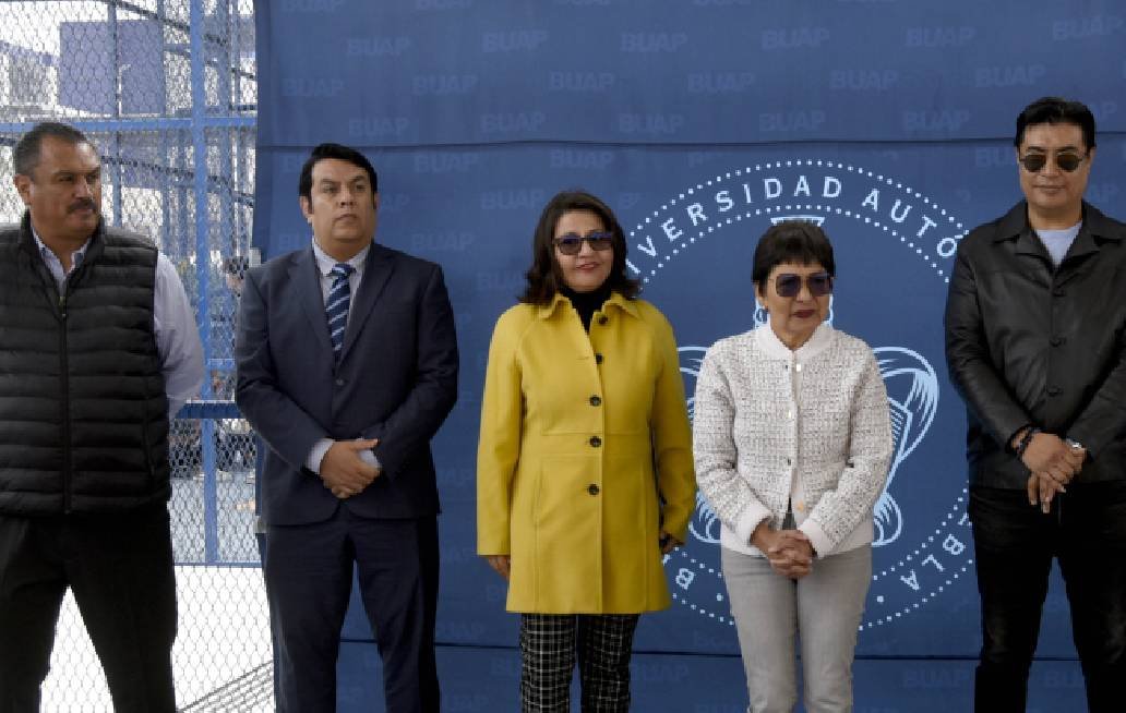 Inaugura la Rectora Lilia Cedillo el torneo de robótica “Guerra de Dioses 2025”