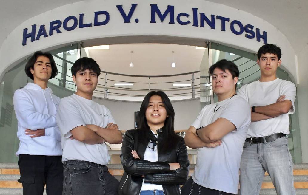 Estudiantes BUAP ganan fase estatal de DigiEduHack 2025 Estudiantes BUAP ganan fase estatal de DigiEduHack 2025