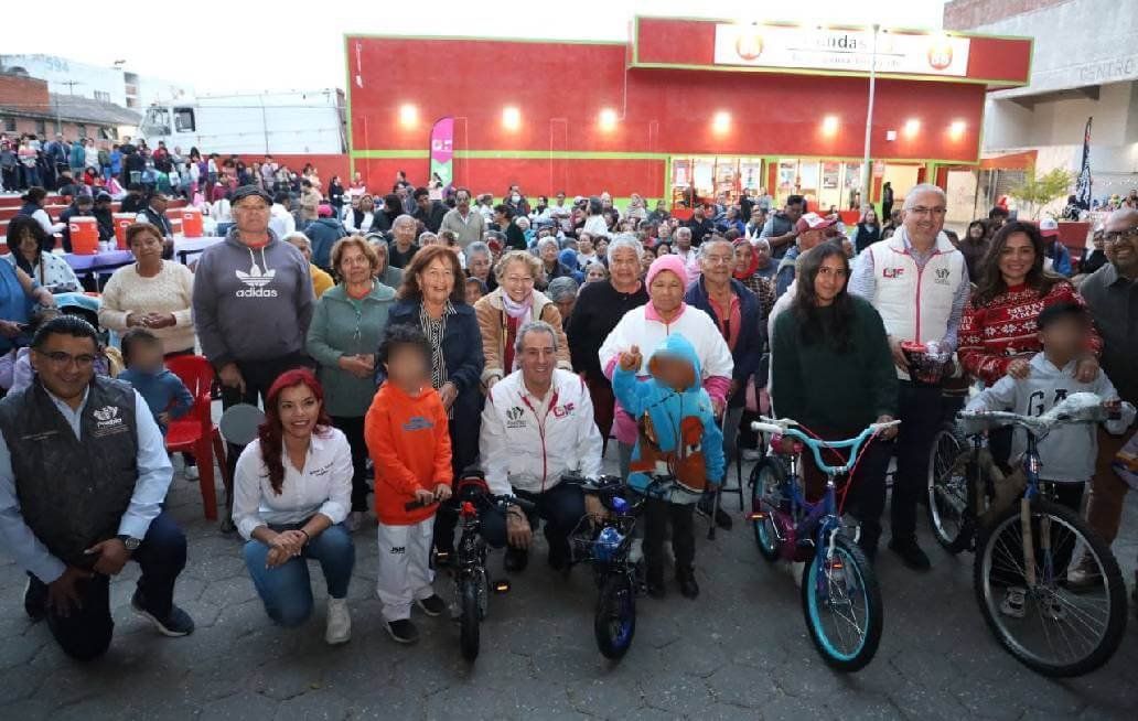 Lleva Chedraui posadas navideñas a Xilotzingo y La Margarita