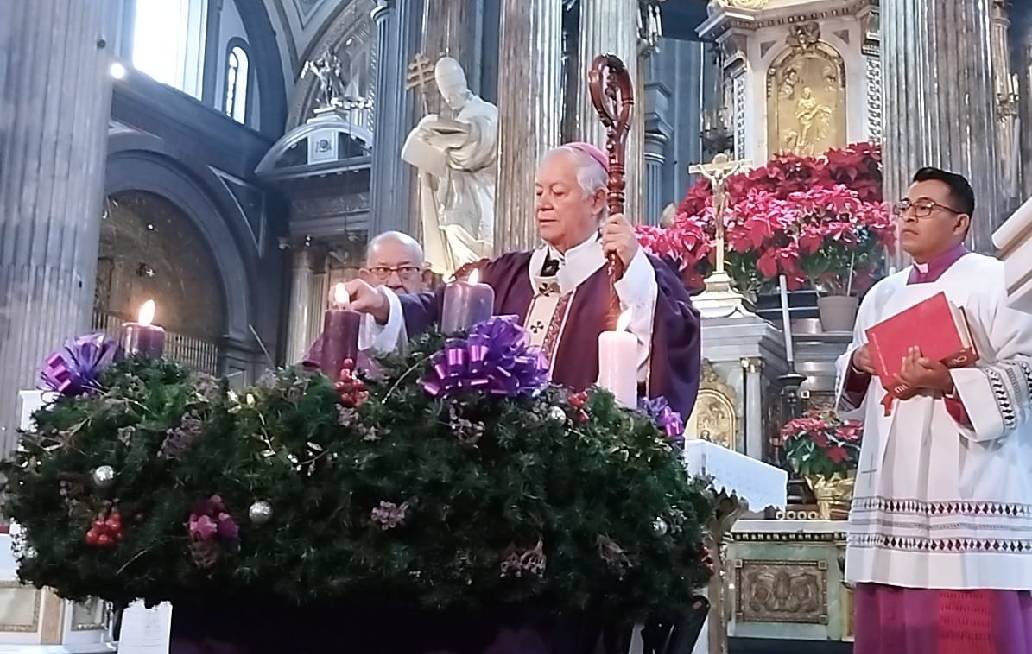 Arzobispo de Puebla llama a vivir una Navidad con justicia, paz y espíritu familiar