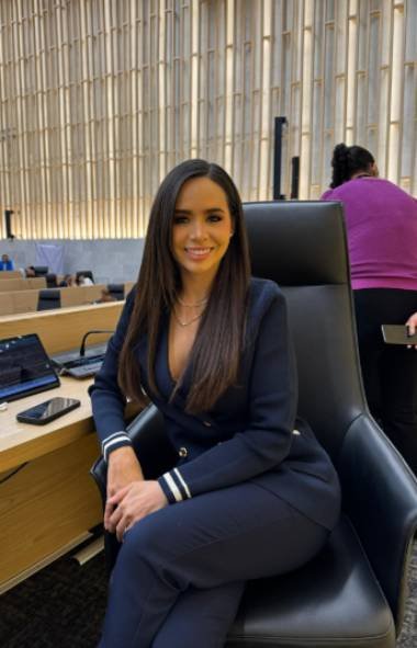 Reinas del Pleno: las diputadas que hicieron del estilo un acto político