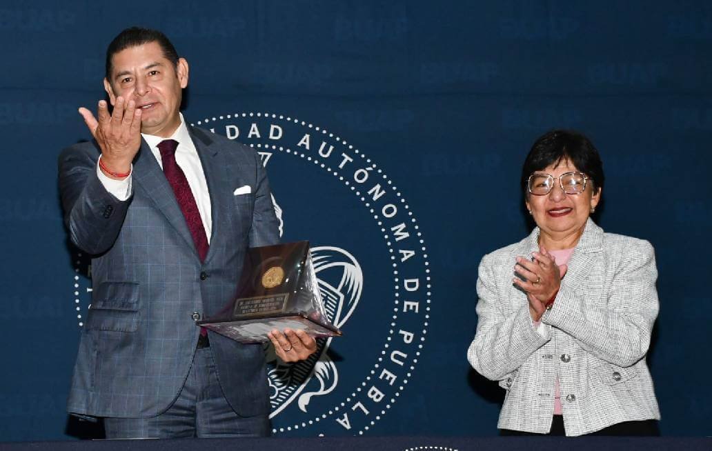 Armenta, de la BUAP a Gobernador