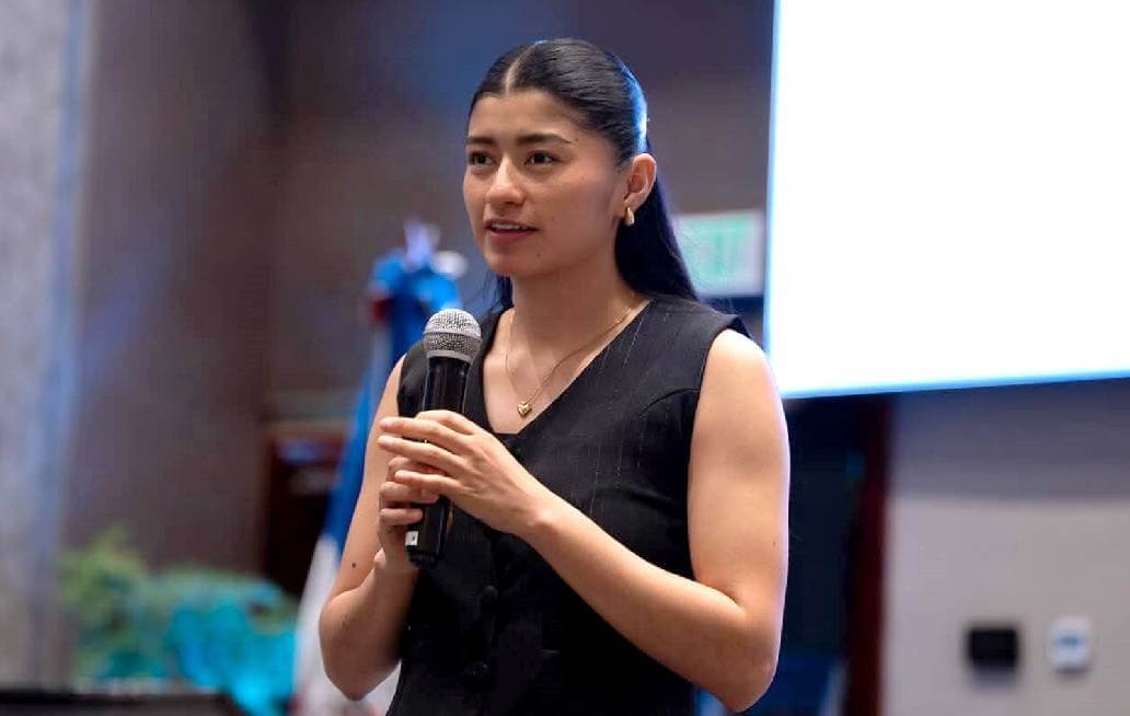  Capacita egresada BUAP en materia actuarial a instituciones 1