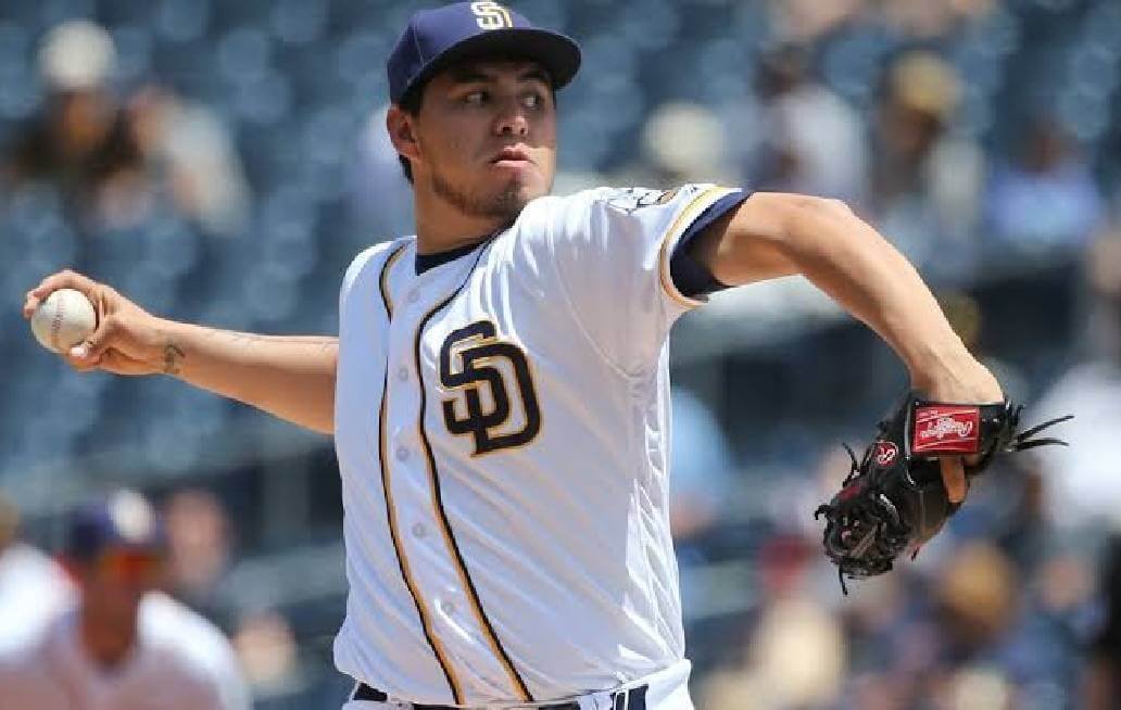 Llega lanzador poblano con experiencia en Grandes Ligas como refuerzo a Pericos