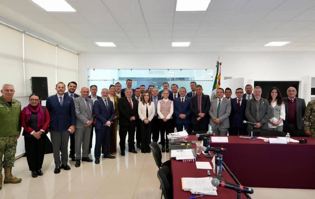 Sostiene Sheinbaum reunión con empresarios en Puebla