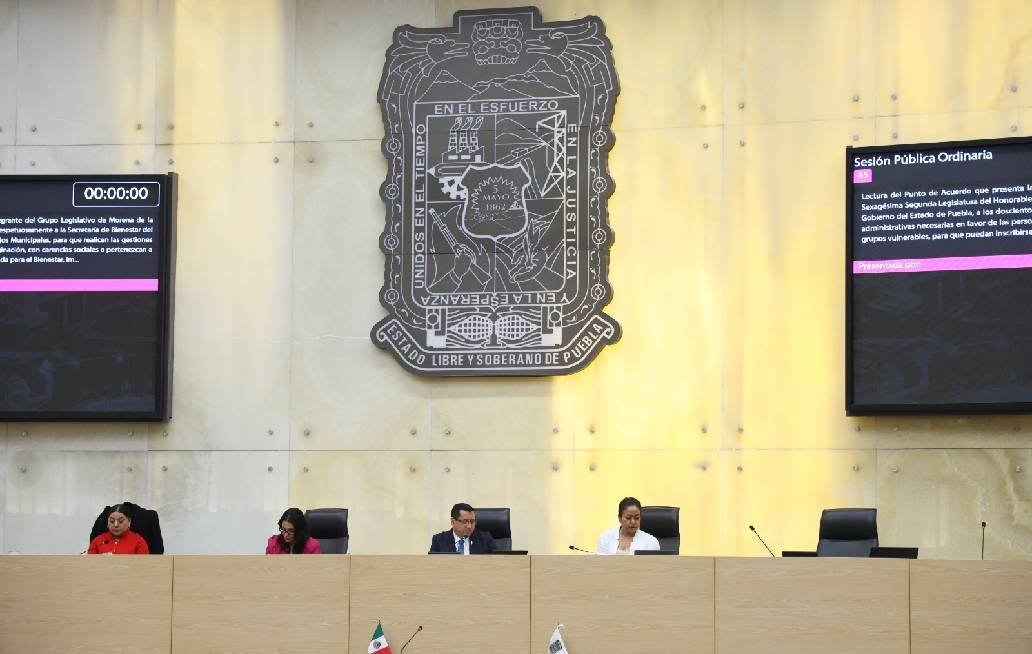 Establecer tarifas máximas por el uso de estacionamientos, propone el diputado Mauricio Céspedes