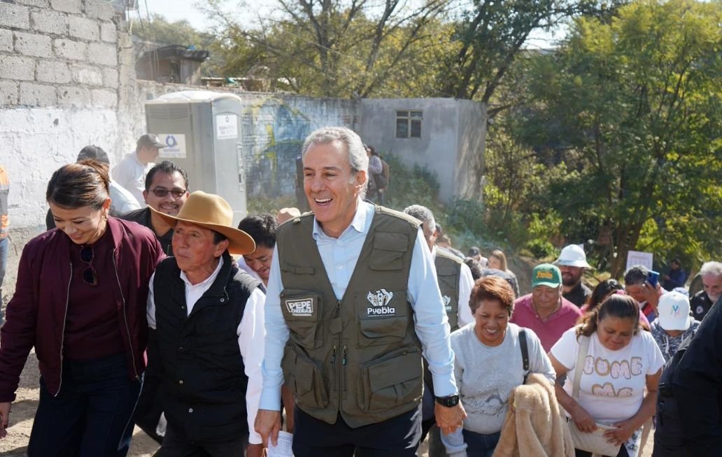 Supervisa presidente municipal de Puebla la rehabilitación del Puente Vehicular en San Pablo Xochimehuacan
