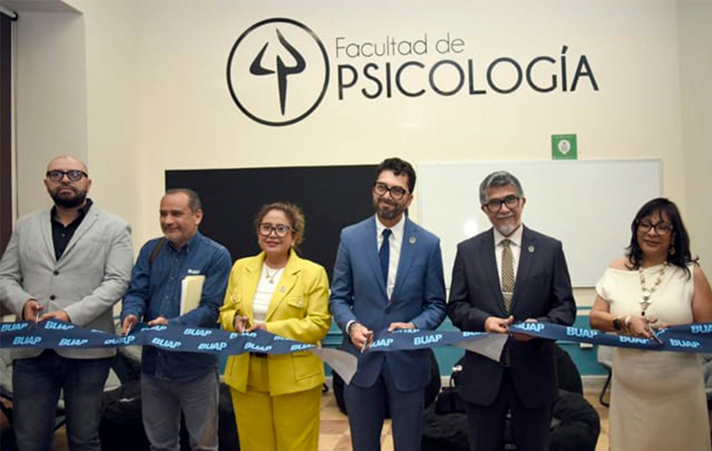 Rinde informe de labores director de la Facultad de Psicología de la BUAP