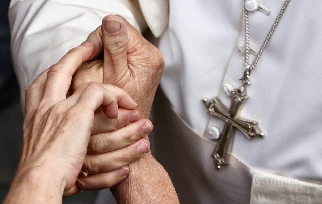 El Papa León XIV pide por los enfermos y sus cuidadores 1