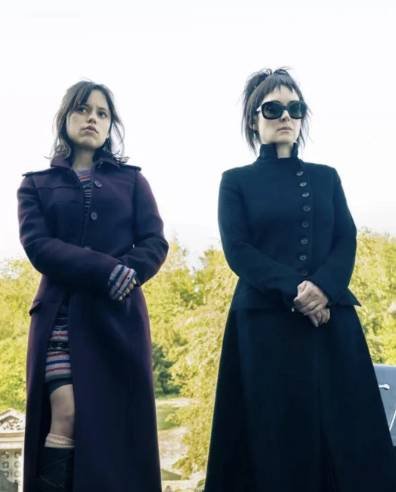 Winona Ryder se une al elenco de 'Merlina'