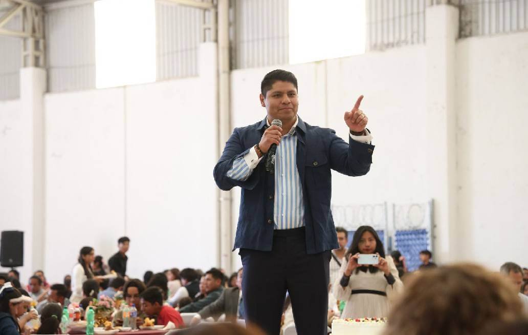 Omar Muñoz celebra el Día de la Familia con gran participación Omar Muñoz celebra el Día de la Familia con gran participación