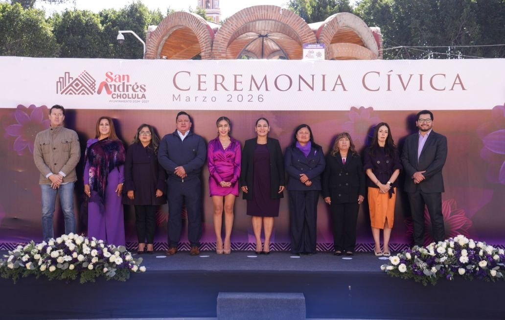 Destaca presidenta de San Andrés Cholula avances y estrategias a favor de las mujeres, en ceremonia cívica Destaca presidenta de San Andrés Cholula avances y estrategias a favor de las mujeres, en ceremonia cívica