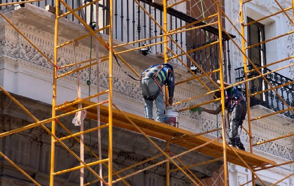 Realizan trabajos de rehabilitación en la antigua sede del Congreso Realizan trabajos de rehabilitación en la antigua sede