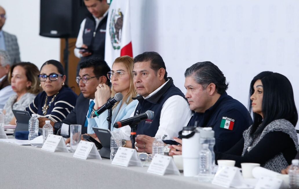 Sensibilidad y cercanía del Gobierno del Estado para familias buscadoras: Armenta Mier Sensibilidad y cercanía del Gobierno del Estado para familias buscadoras: Armenta Mier