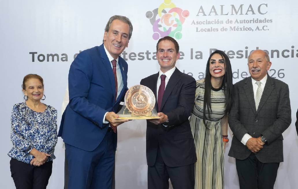  Asiste Chedraui a la Toma de Protesta de la Presidencia