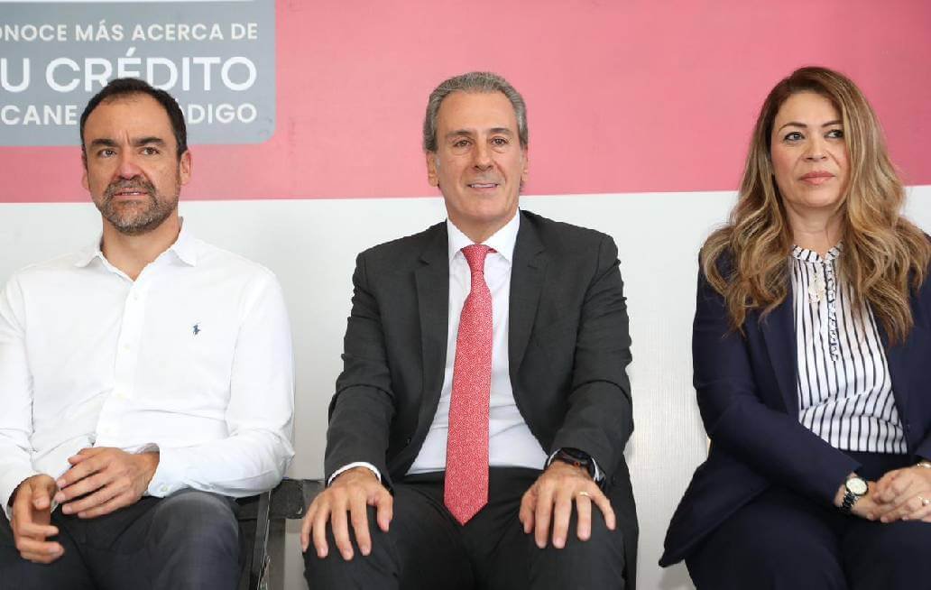 Entrega Chedraui créditos a emprendedoras y emprendedores para fortalecer la economía local