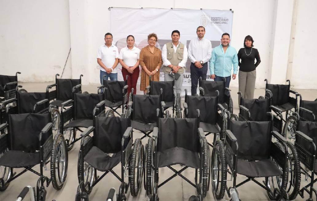 Omar Muñoz fortalece a familias con apoyos funcionales