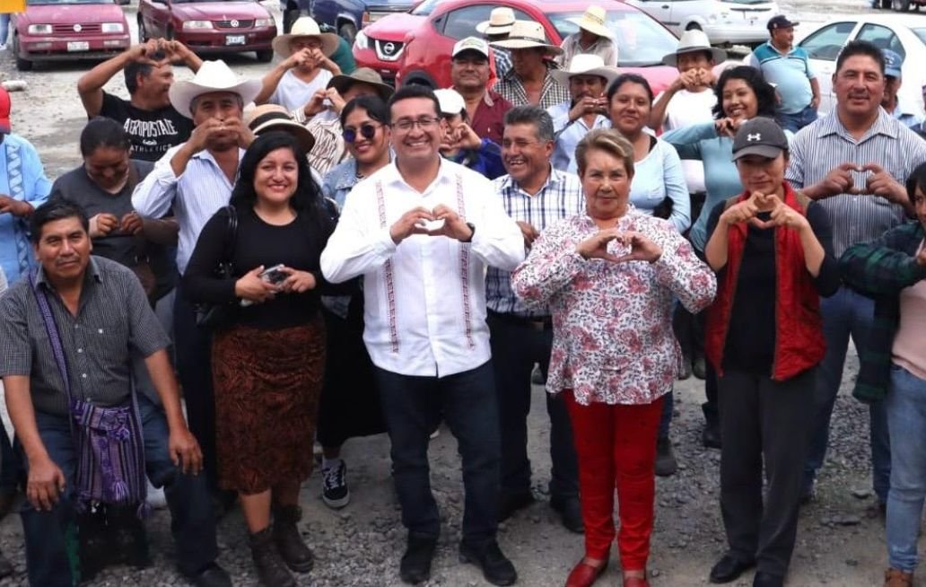 Impulsa diputado Pável Gaspar diálogo con productores de flores para fortalecer al sector PÁVEL GASPAR