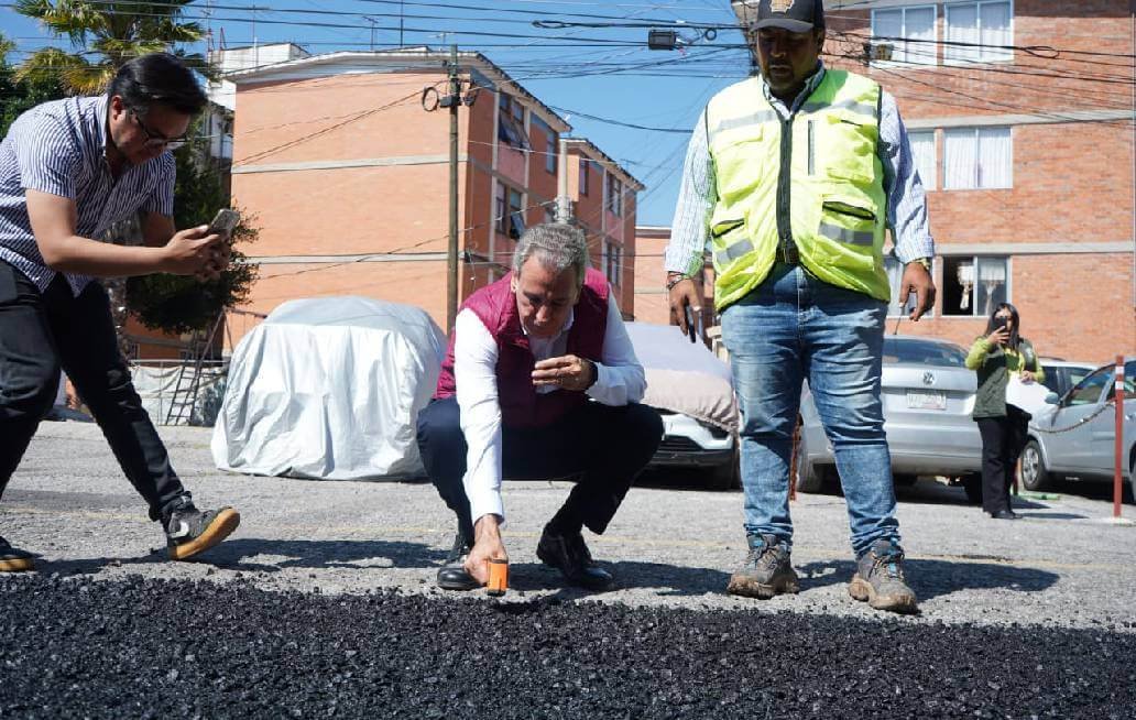Refuerza Chedraui Campaña de Bacheo en el Infonavit San Jorge