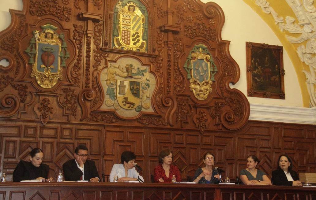 Se inaugura la Cátedra Magistral Dra. Matilde Montoya en el salón Barroco de la BUAP Se inaugura la Cátedra Magistral Dra. Matilde Montoya