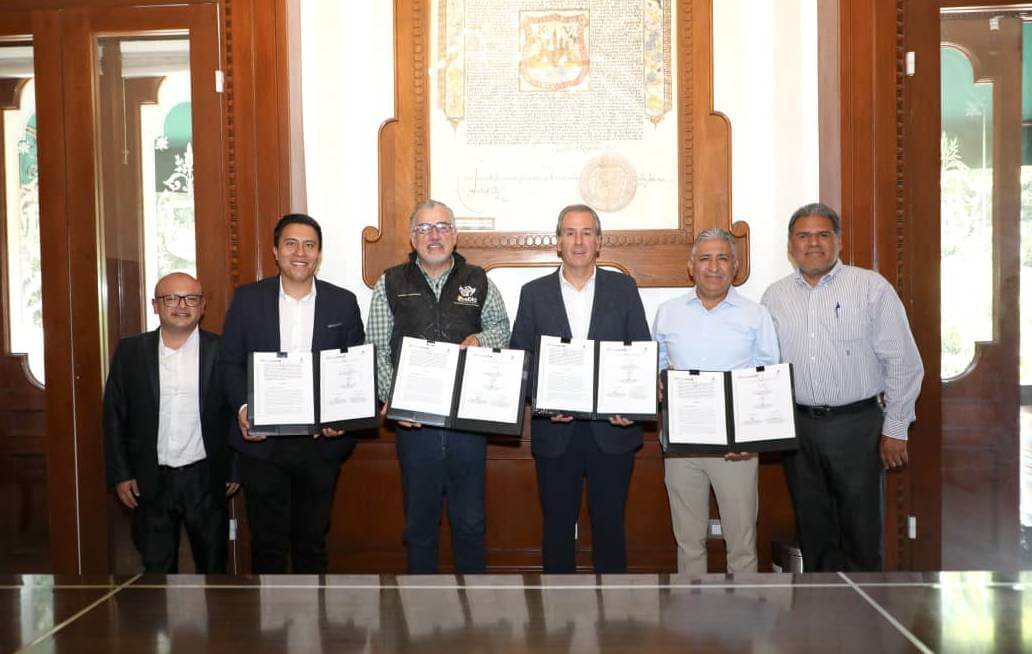 En cumplimiento de la Ley Federal del Trabajo y con el objetivo de fortalecer las condiciones laborales de las y los trabajadores, el Gobierno de la Ciudad que encabeza el presidente municipal, Pepe Chedraui, llevó a cabo la revisión contractual del Contrato Colectivo de Trabajo celebrado entre el Organismo Operador del Servicio de Limpia del Municipio de Puebla y el Sindicato de Trabajadores