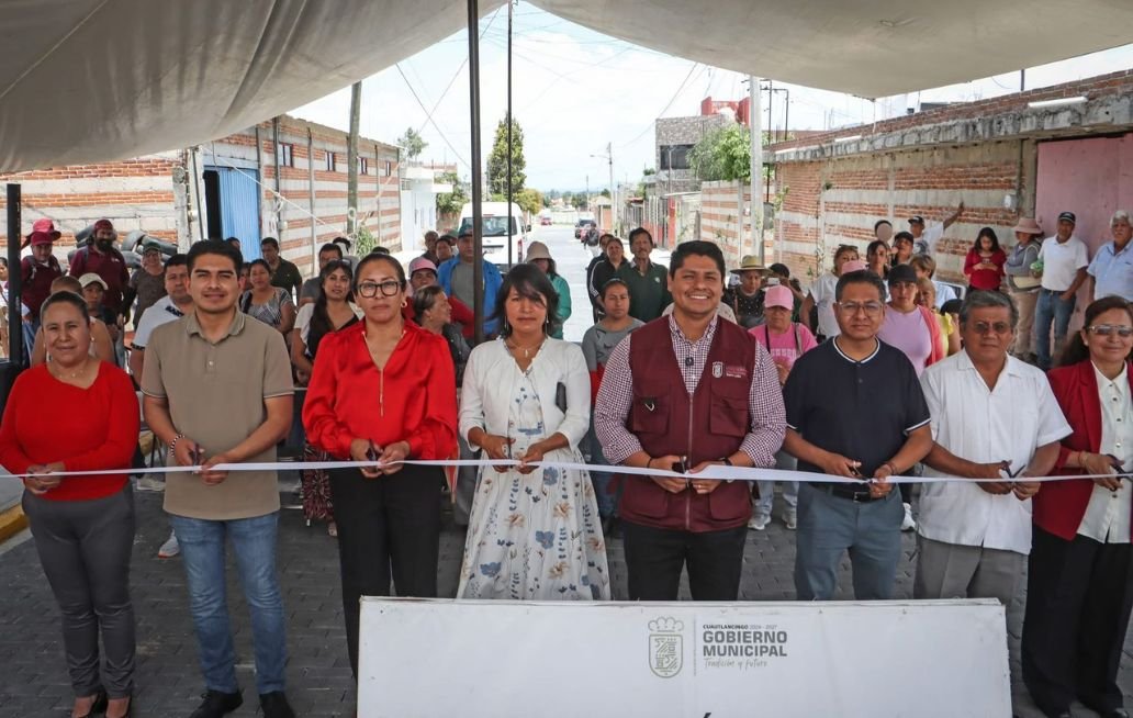Entrega Omar Muñoz obra integral en San Lorenzo Almecatla Entrega Omar Muñoz obra integral en San Lorenzo Almecatla
