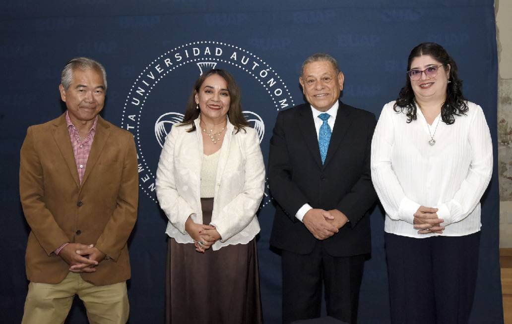 Facultad de Filosofía y Letras BUAP, un pilar relevante para la institución Facultad de Filosofía y Letras BUAP, un pilar relevante