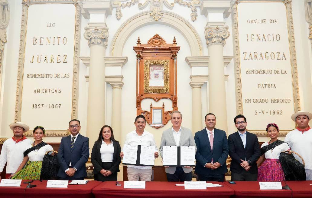 Firma Chedraui hermanamiento entre Puebla capital y Huatulco Firma Chedraui hermanamiento entre Puebla capital y Huatulco