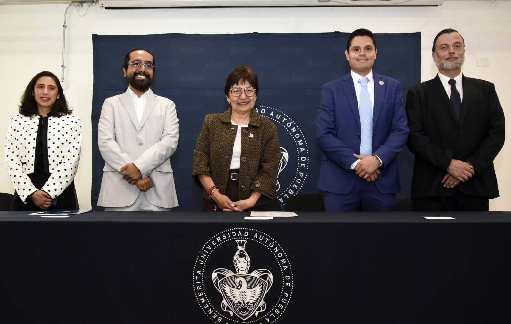  Preside Rectora Lilia Cedillo informe de labores