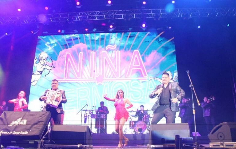 Aarón y su Grupo Ilusión, acompañados por Mariana Seoane, se presentan en la Feria Cuautlancingo 2026