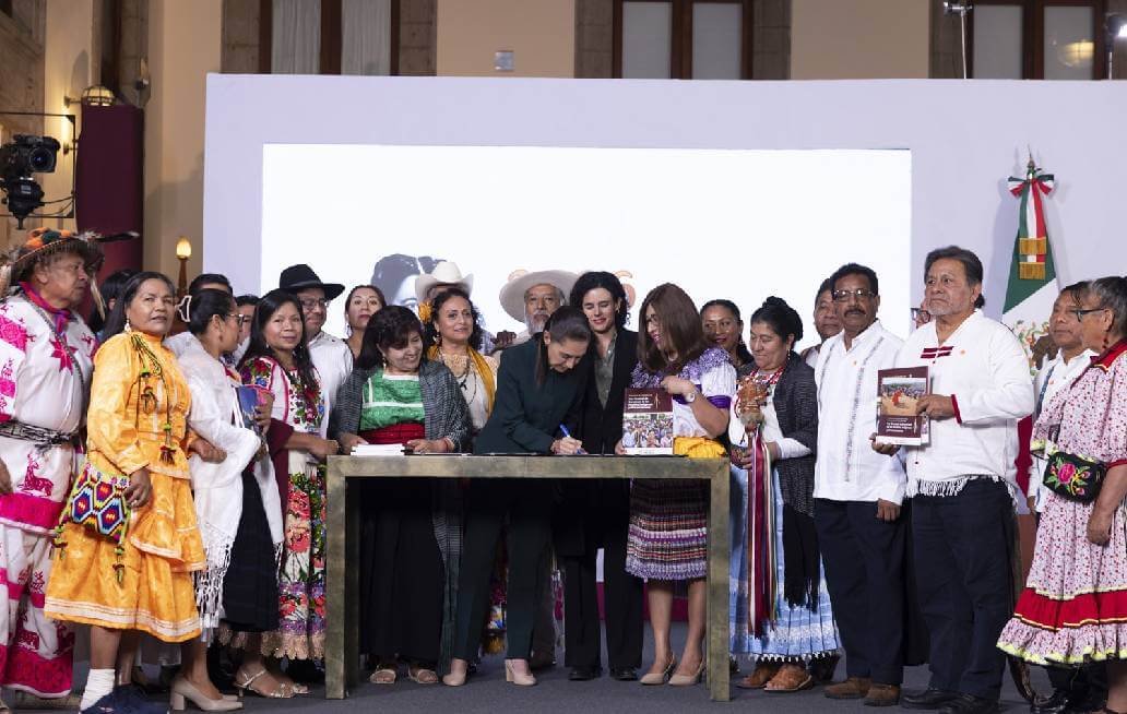 Anuncia Sheinbaum la consulta para la Ley General de Derechos