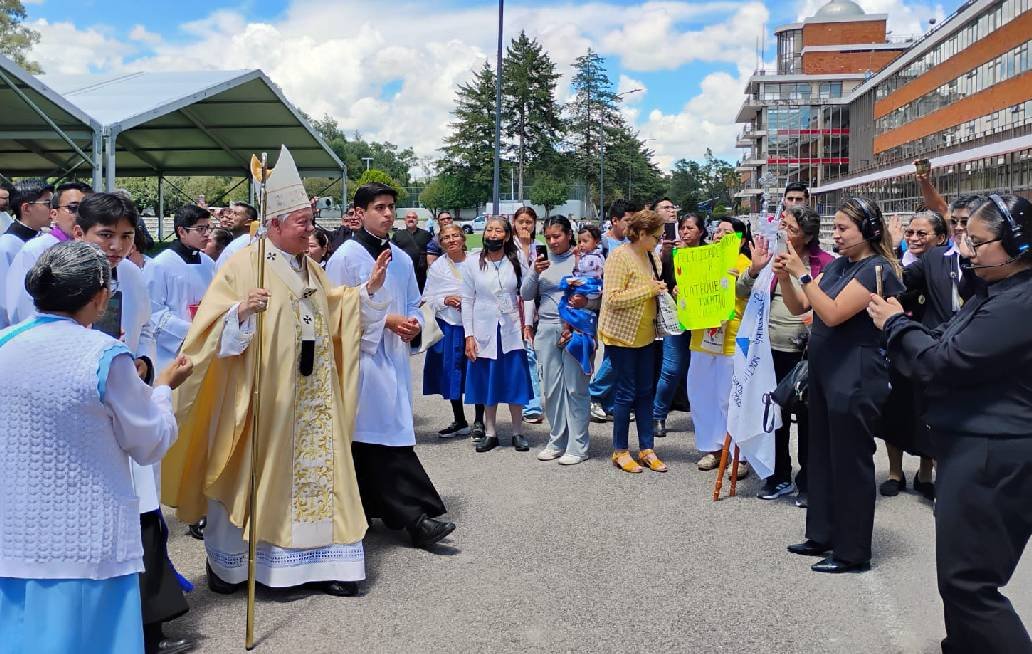 Llama el arzobispo de Puebla a trabajar para la reconstrucción del tejido social Llama el arzobispo de Puebla a trabajar para la reconstrucción del tejido social