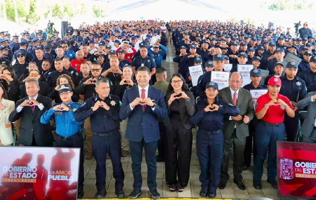 Nuevos policías en Puebla concluyen su formación