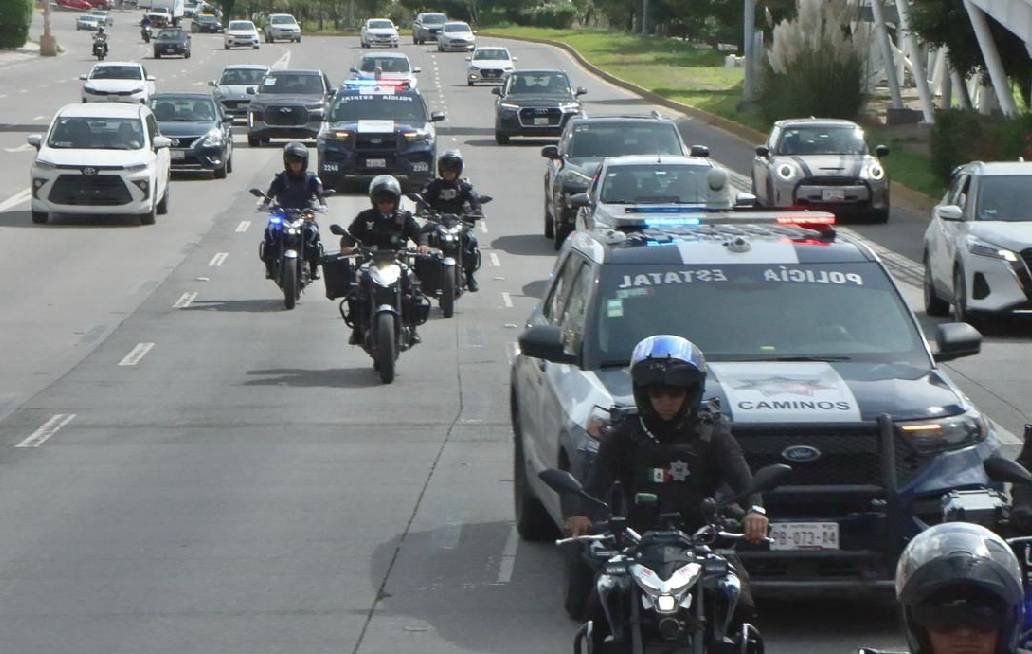 Realiza operativo de seguridad en Vía Atlixcáyotl tras disparos contra vehículos Realiza operativo de seguridad en Vía Atlixcáyotl tras disparos contra vehículos