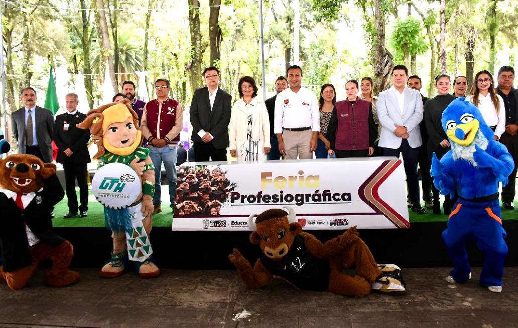  Realiza UTH, Universidades Puebla y Ayuntamiento feria