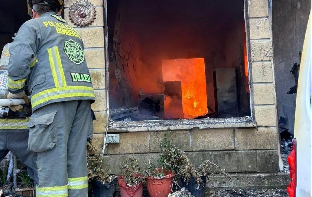 Resultan tres personas lesionadas tras explosión de gas LP
