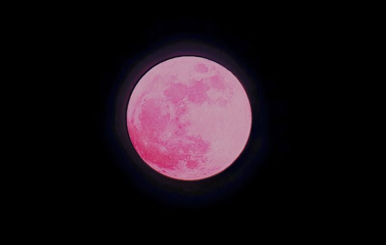 Ritual para la Luna de Fresa