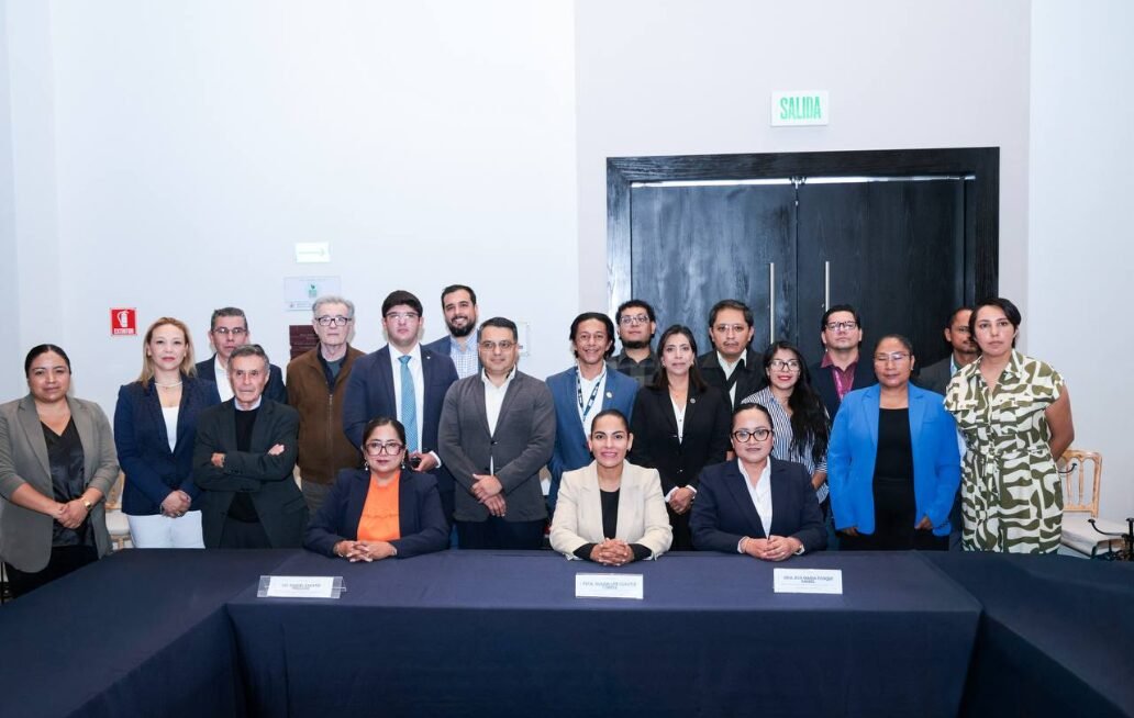 Estrecha presidenta municipal de San Andrés Cholula alianzas para acercar la ciencia y la innovación a la ciudadanía Estrecha presidenta municipal de San Andrés Cholula alianzas para acercar la ciencia y la innovación a la ciudadanía