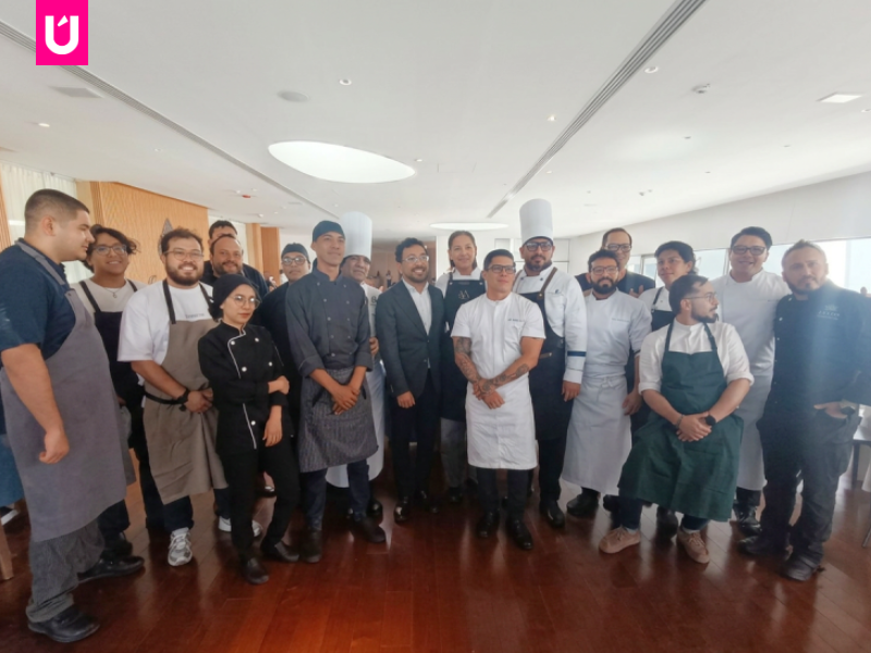 Lía Wine, chiles en nogada, guía michelin