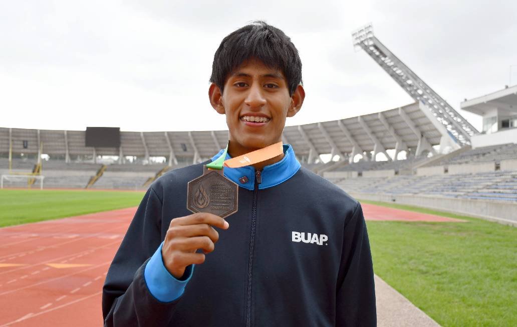 Todos mis esfuerzos tienen sus frutos: Yahel Alcaide Bravo Todos mis esfuerzos tienen sus frutos: Yahel Alcaide Bravo