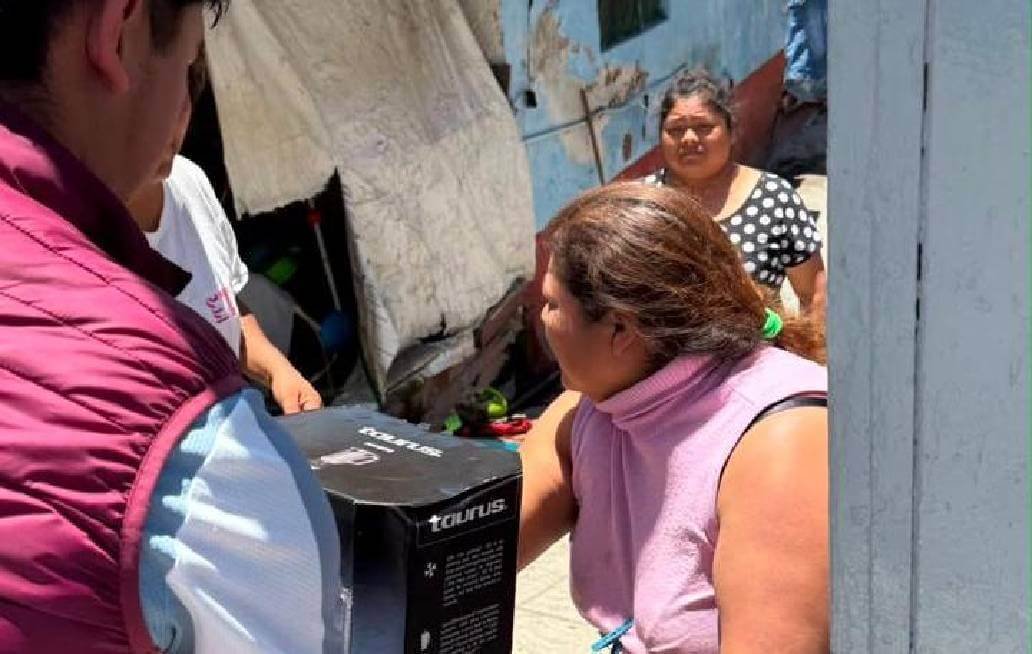 Continúa Gobierno de la Ciudad de Puebla entrega de enseres