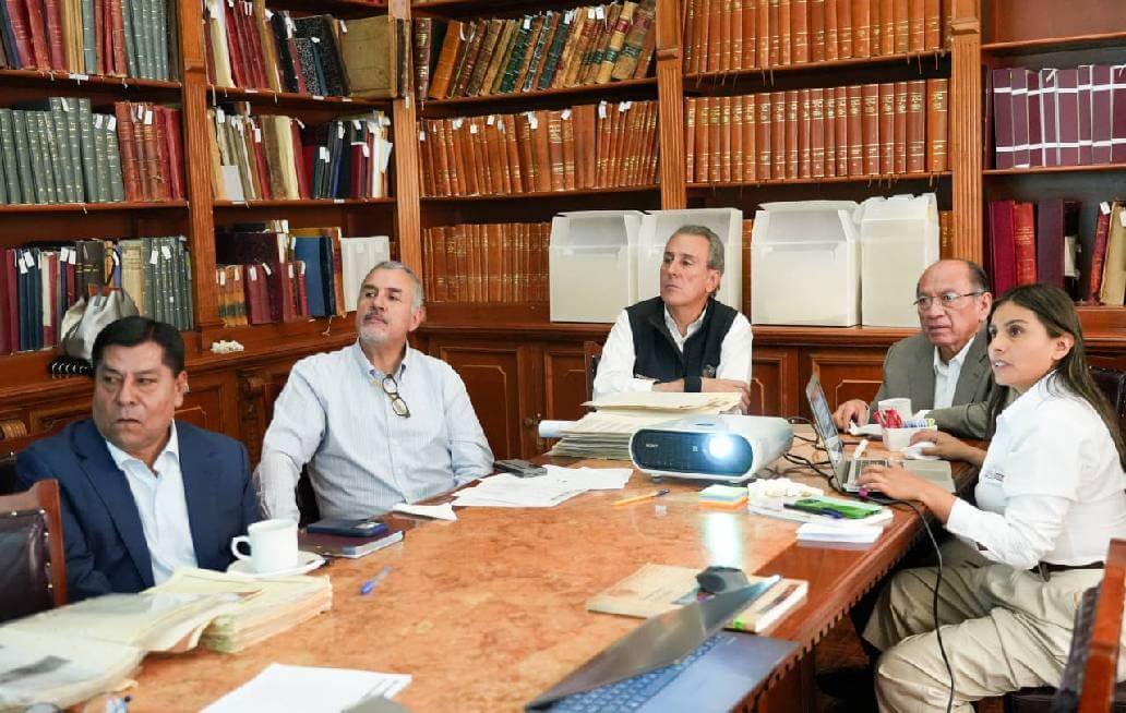  Dan seguimiento Pepe Chedraui y Aguilar Pala a acciones