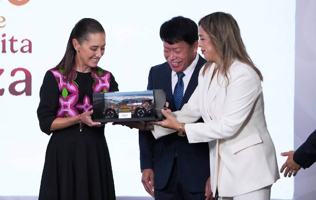 Destaca Sheinbaum anuncio de KIA para producción de autos eléctricos con inversión de 649 mdp Destaca Sheinbaum anuncio de KIA para producción de autos