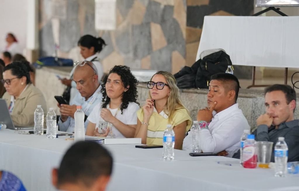Fortalecen profesionalización turística en el estado con mesas interinstitucionales Fortalecen profesionalización turística en el estado con mesas interinstitucionales