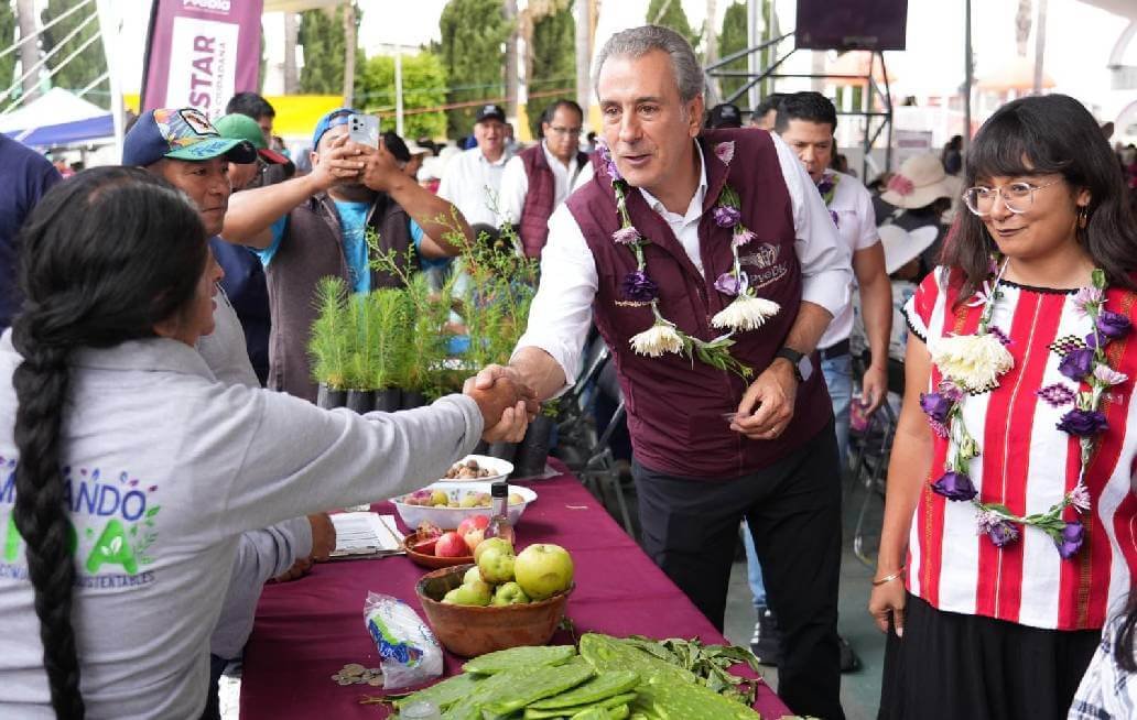Garantiza Chedraui acceso a servicios y apoyos a familias