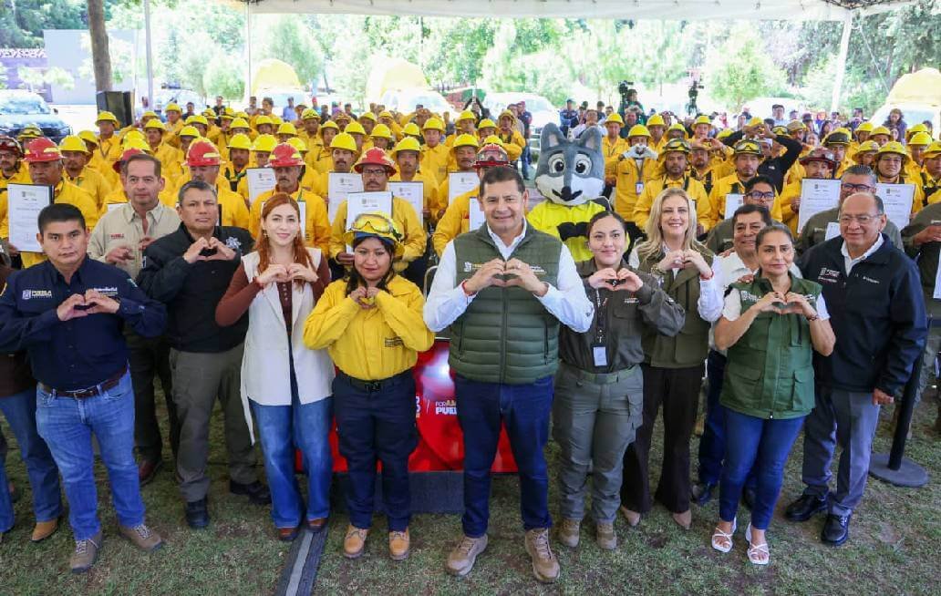 Garantiza gobernador de Puebla equipamiento a brigadistas y guardias forestales Garantiza gobernador de Puebla equipamiento a brigadistas
