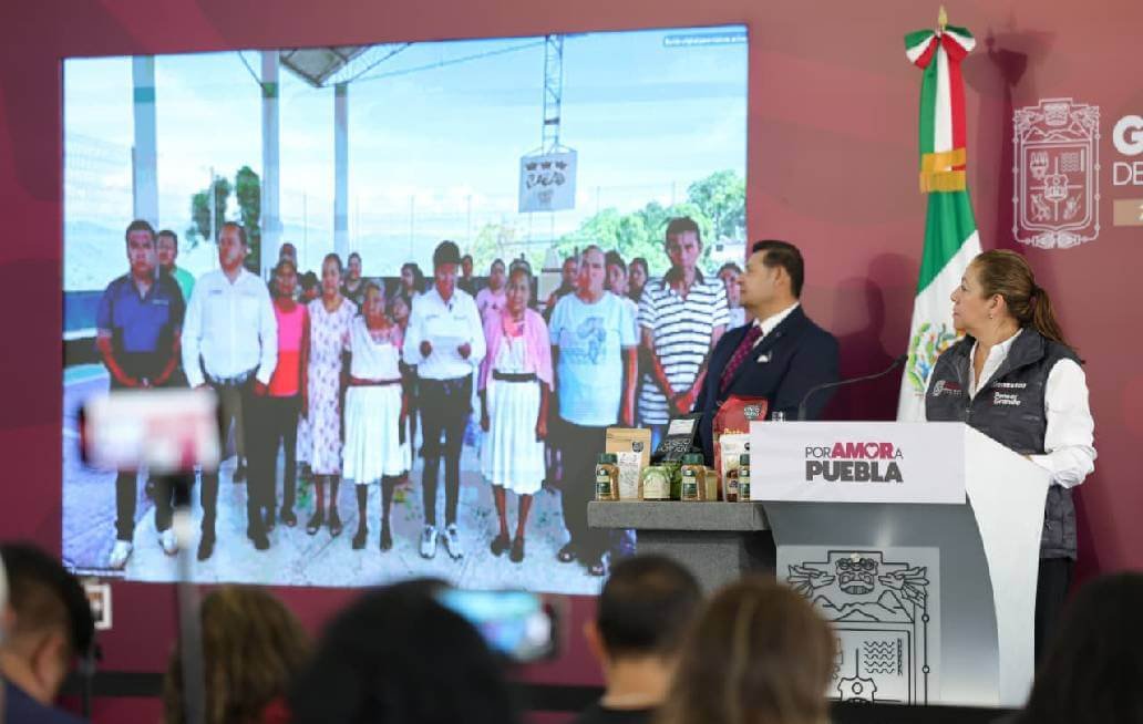 Gobierno de Puebla otorga impulso Programa de Obra Comunitaria