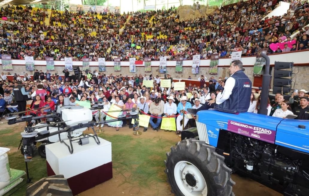 Gobierno de Puebla transforma en grande el campo de la Sierra Norte Gobierno de Puebla transforma en grande el campo de la Sierra Norte