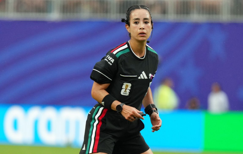 Katia Itzel García: la árbitra mexicana que hizo historia en el Mundial 2026 Katia Itzel García: la árbitra mexicana que hizo historia en el Mundial 2026